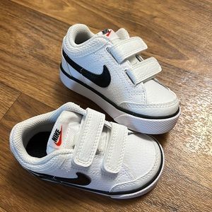 Little boys Nike Shoes